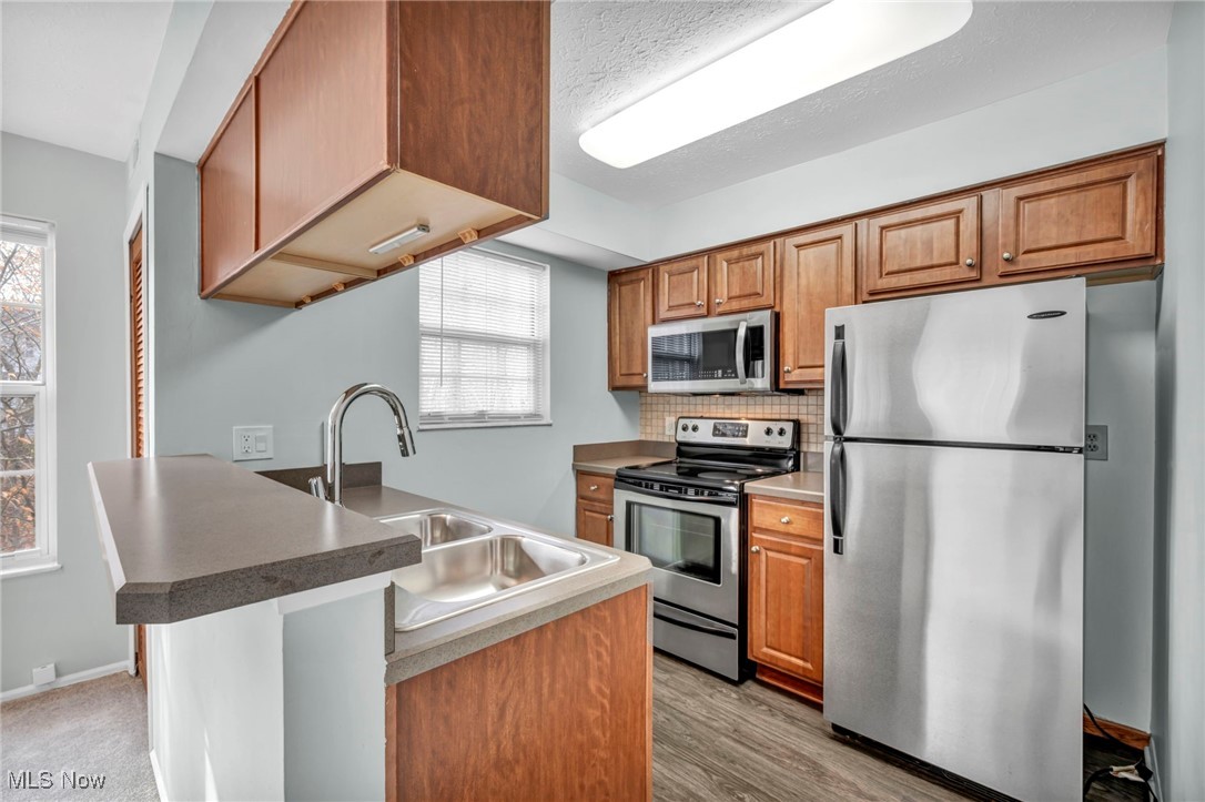 Stoney Run Condos - Residential