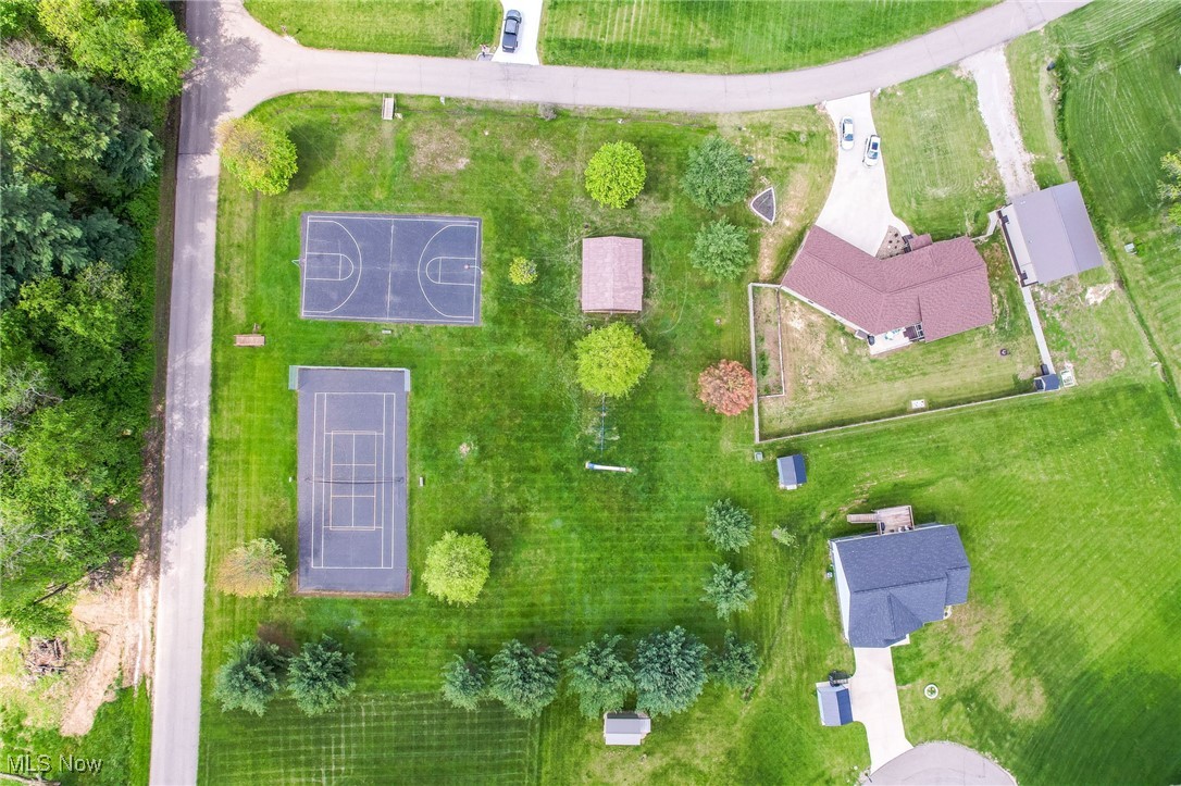1885 Greenbriar Way, Nashport, Ohio image 16