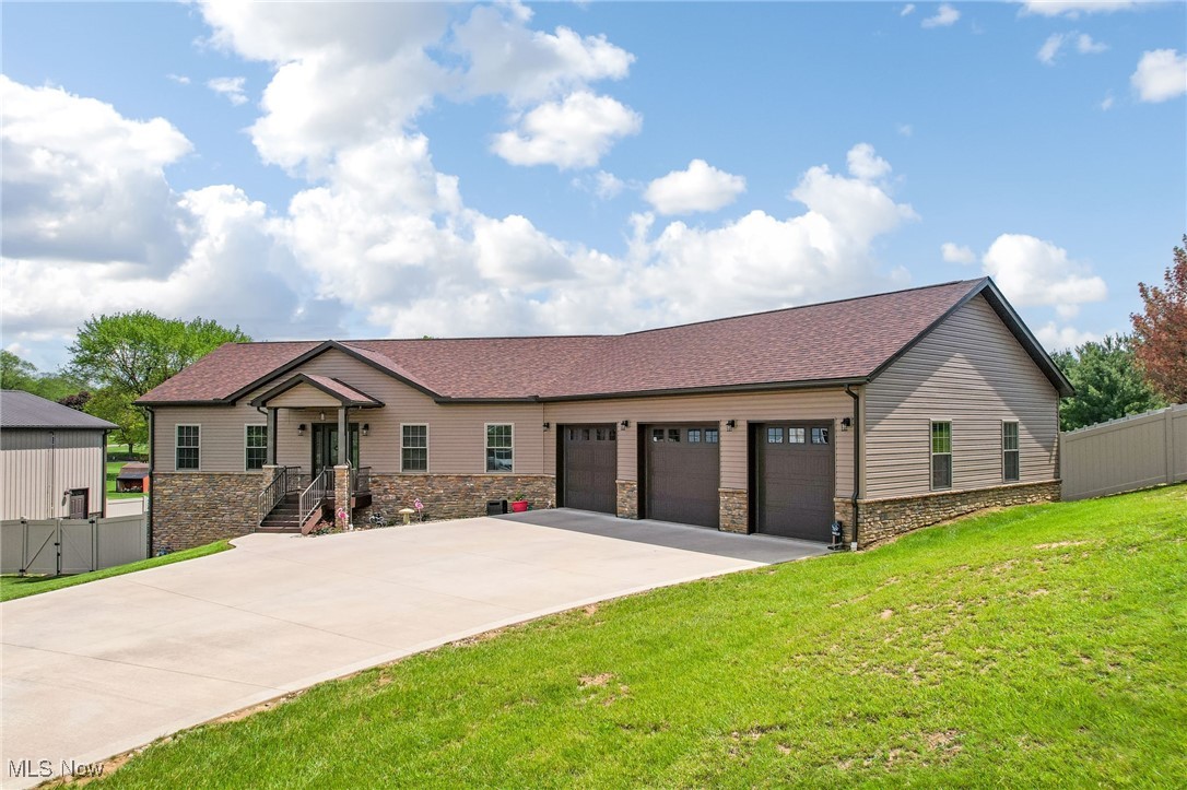 1885 Greenbriar Way, Nashport, Ohio image 24