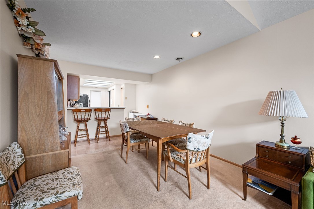 Villas At Mentor On The Lake Condo - Residential