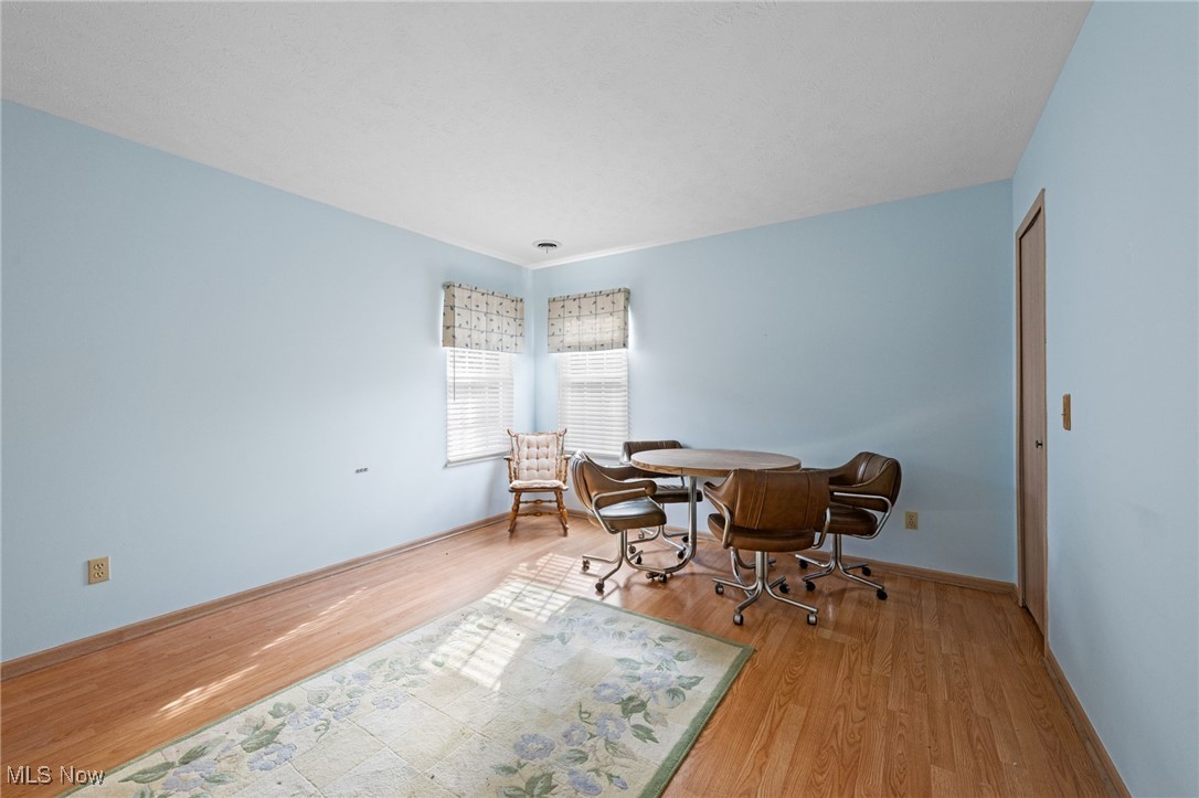 Villas At Mentor On The Lake Condo - Residential