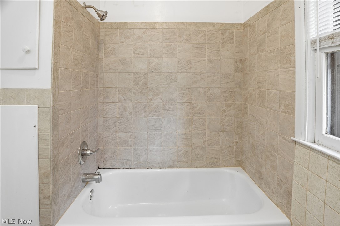 Hathaway Turner & Villers - Residential Income