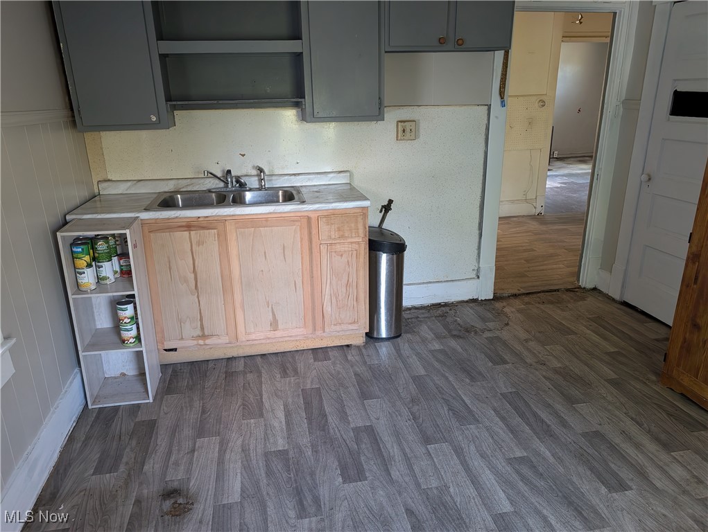 Canton - Residential Income