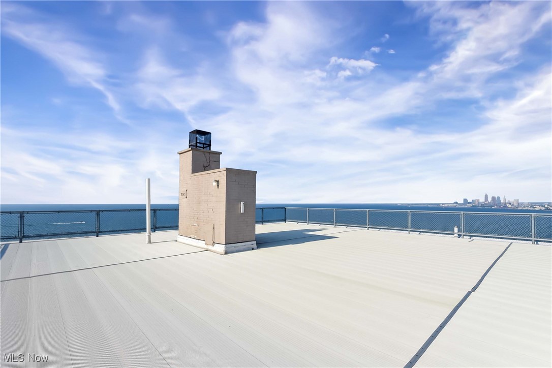 Marine Towers East Condo - Residential