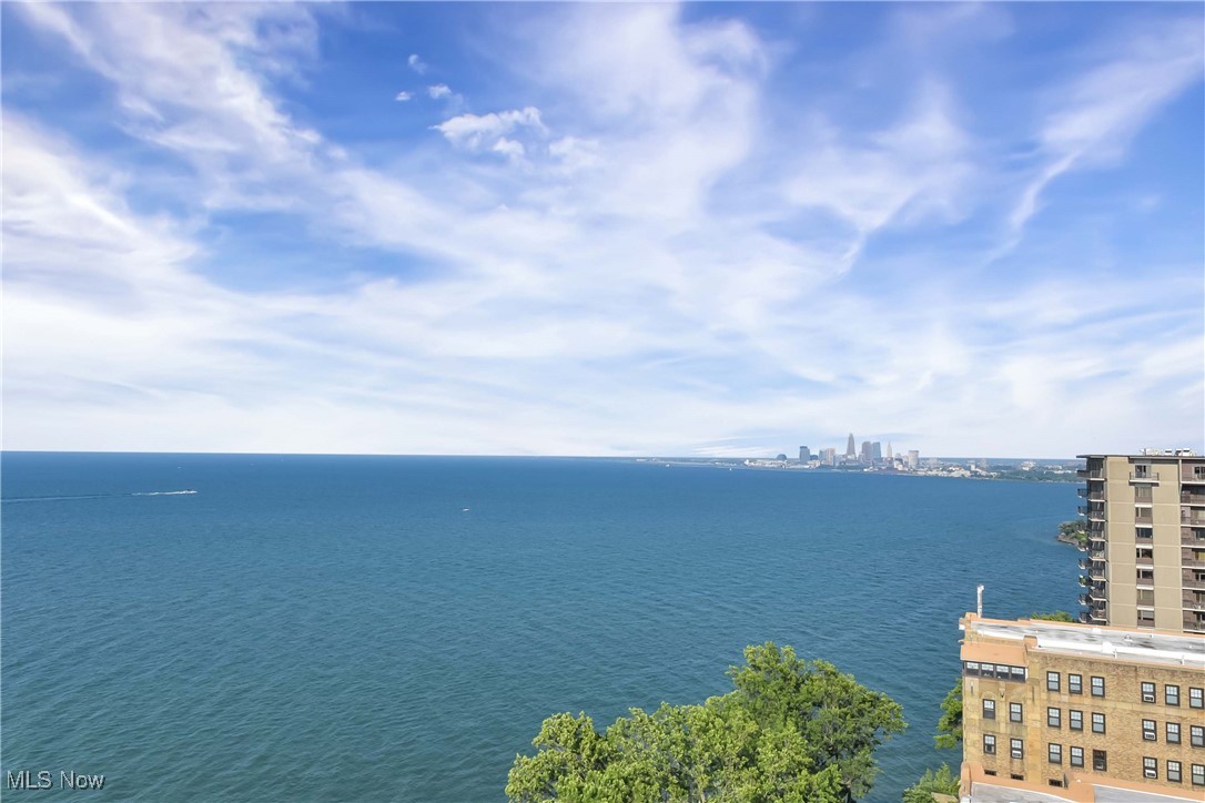 Marine Towers East Condo - Residential