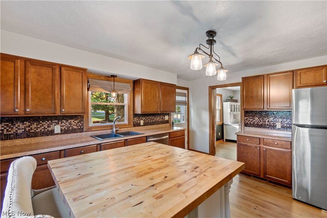 Village/Hartville - Residential