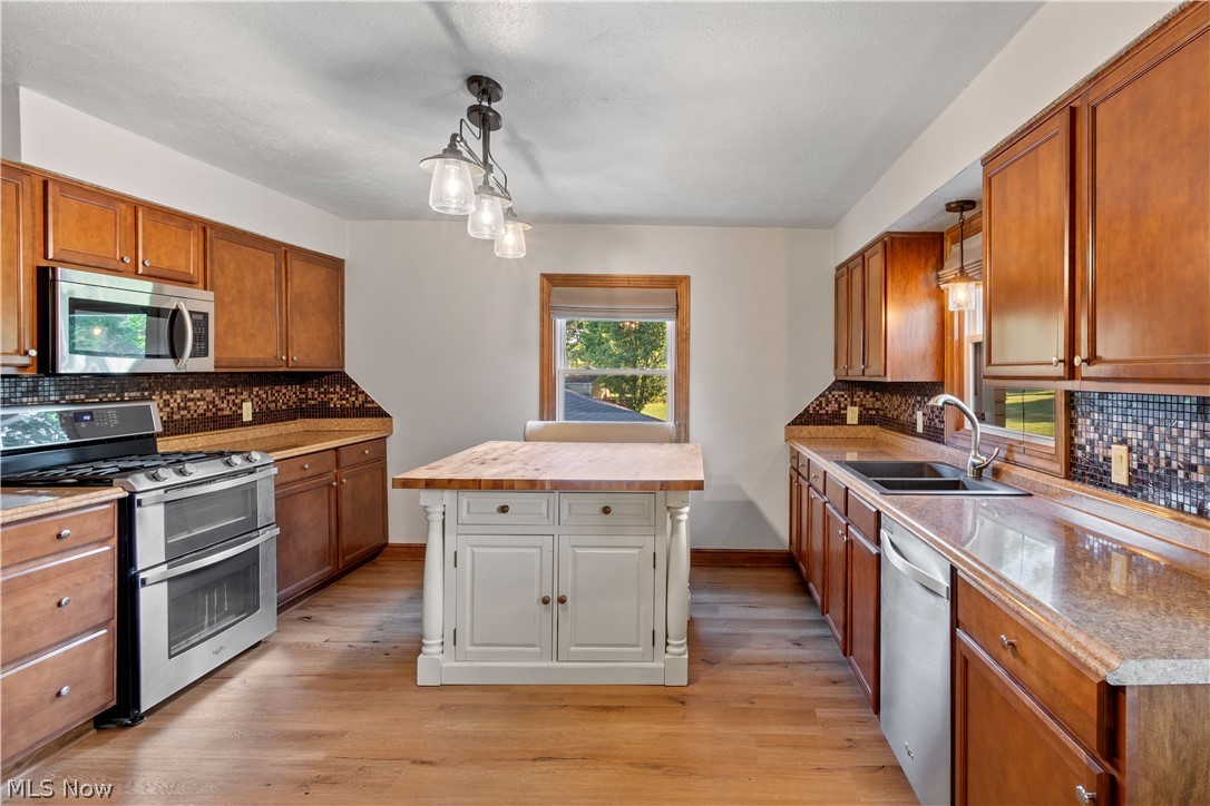 Village/Hartville - Residential