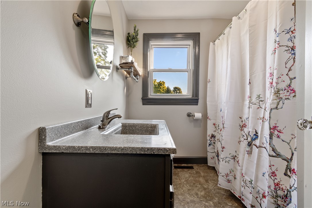 Village/Hartville - Residential