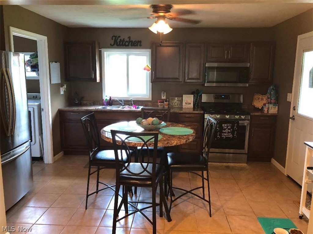 Pinewood Acres Dev Cos Pinewo - Residential