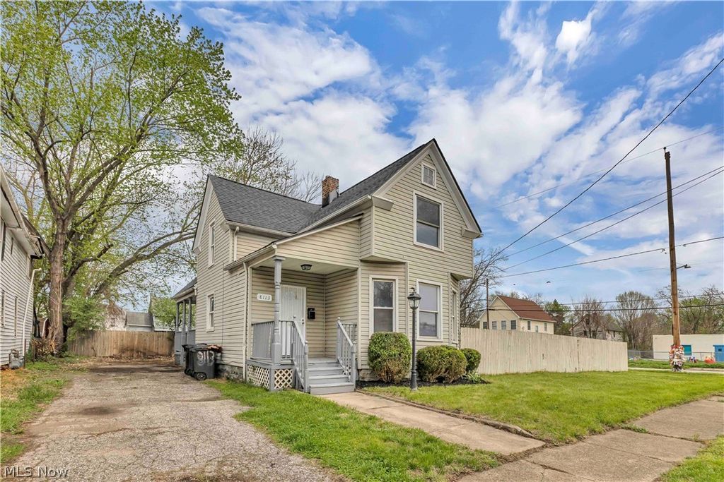 Photo of 8113 Platt Avenue, Cleveland, OH 44104 (MLS # 5201855)