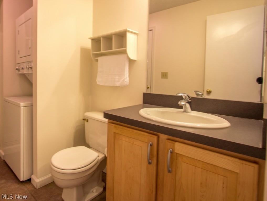 Fox Hollow at Woodhawk - Residential