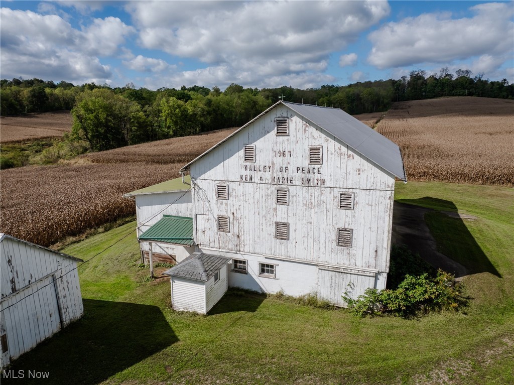 5941 Township Road 257, Millersburg, Ohio image 11