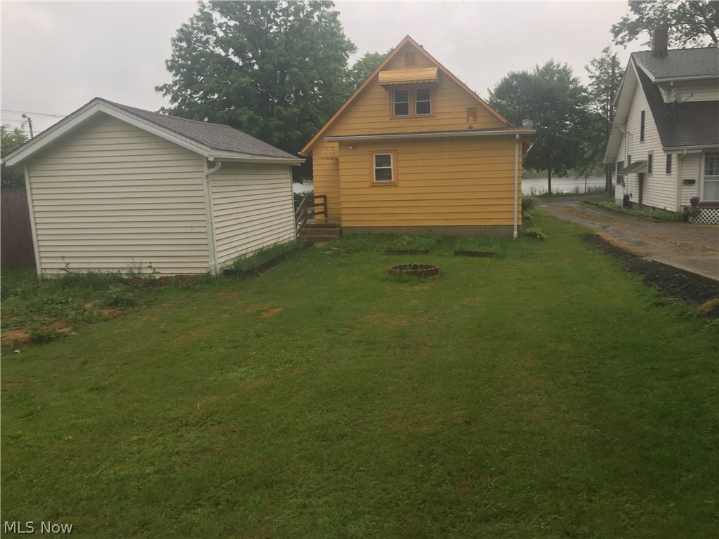 Helfers Summit Lake View - Residential Lease