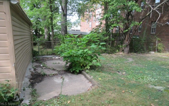 Laura H Stewarts - Residential