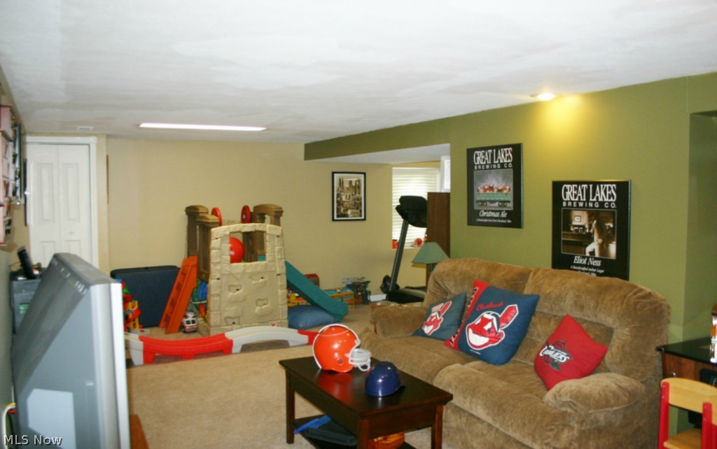 Pomeroy Place 02 - Residential