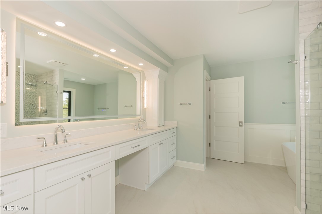 Lake Forest - Residential