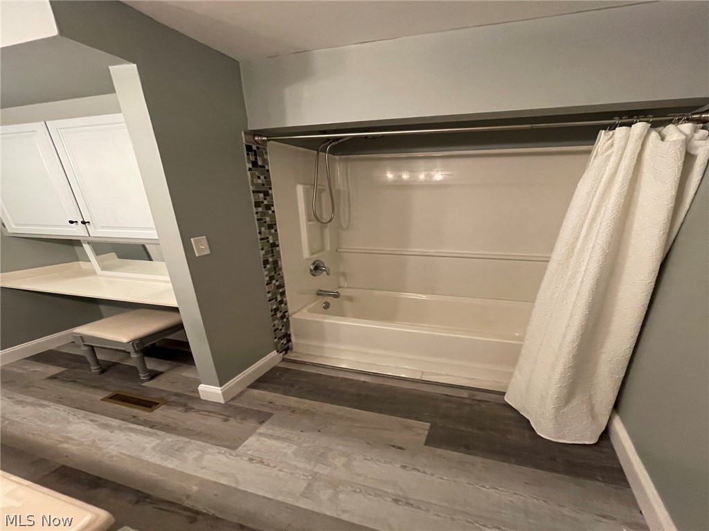 Wickliffe Heights 03 - Residential