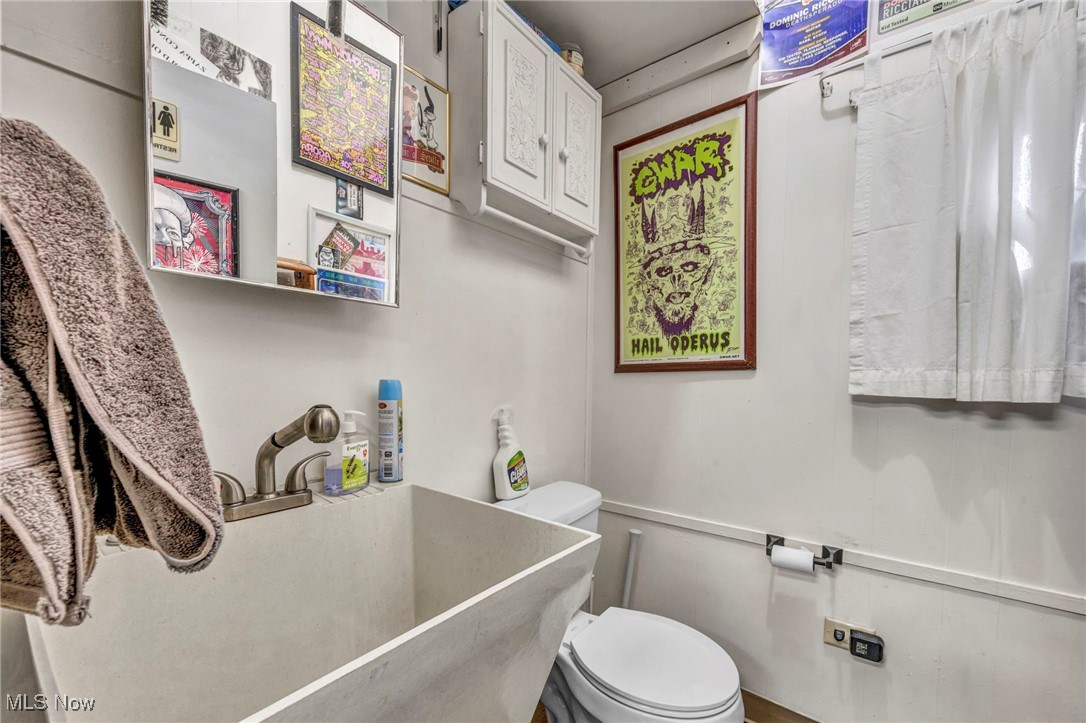 Black River 02 - Commercial Sale