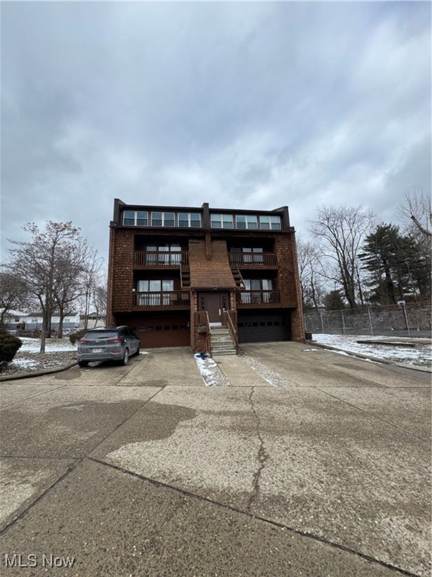 Situated in the heart of Belpre, Ohio with grocery, gas, restaurants and hospitals both in Ohio and West Virginia approximately two miles away.  Society Manor has a monthly association fee of $220 which covers pool maintenance, snow removal, trash removal, grounds maintenance, insurance.