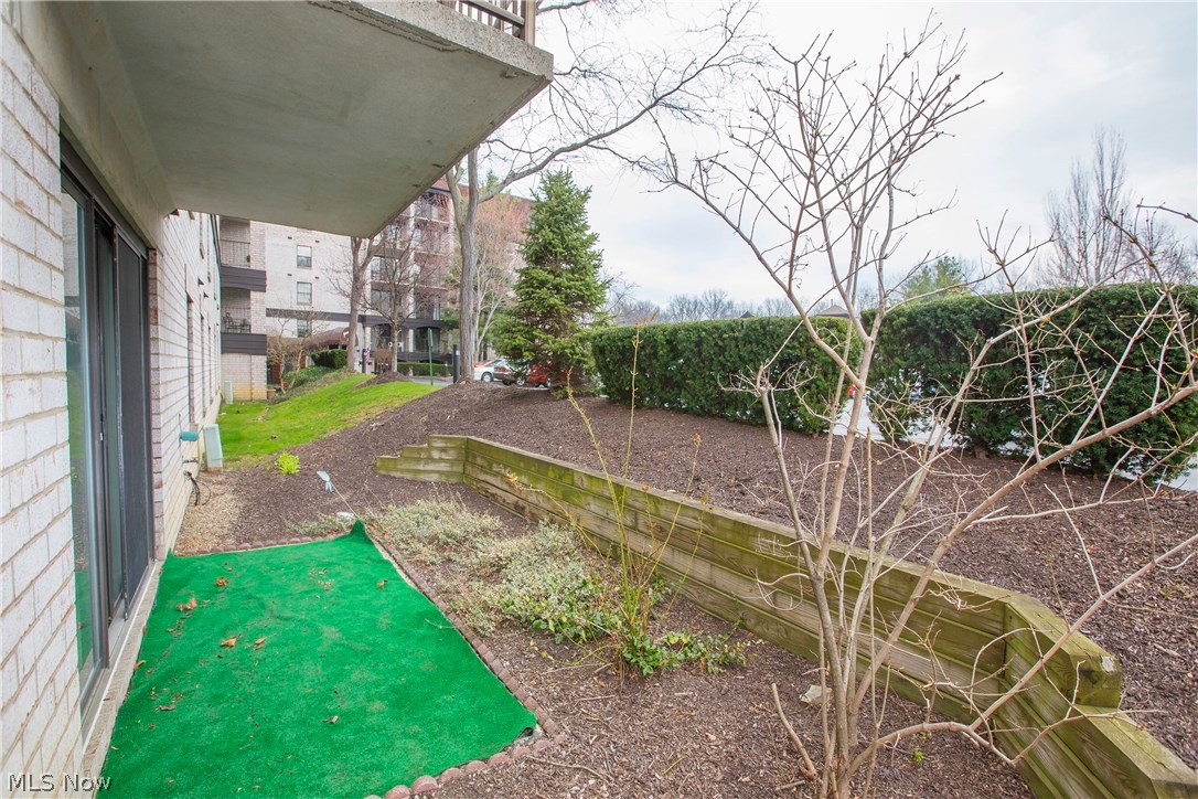 James Place Condo - Residential