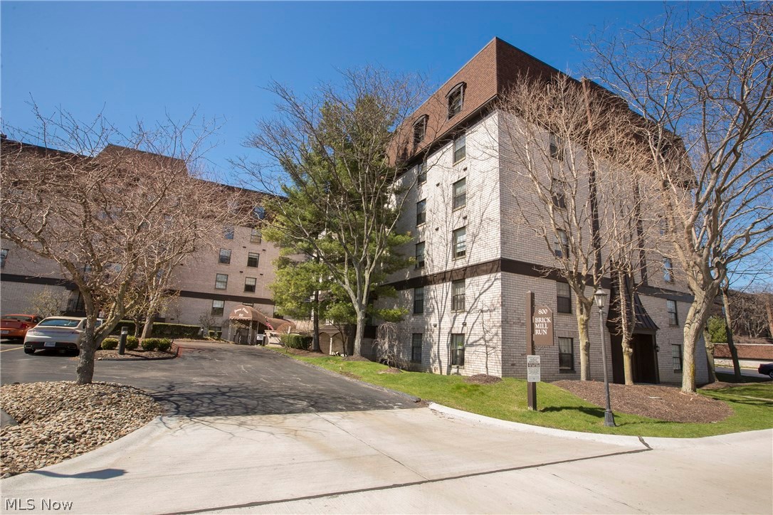 James Place Condo - Residential