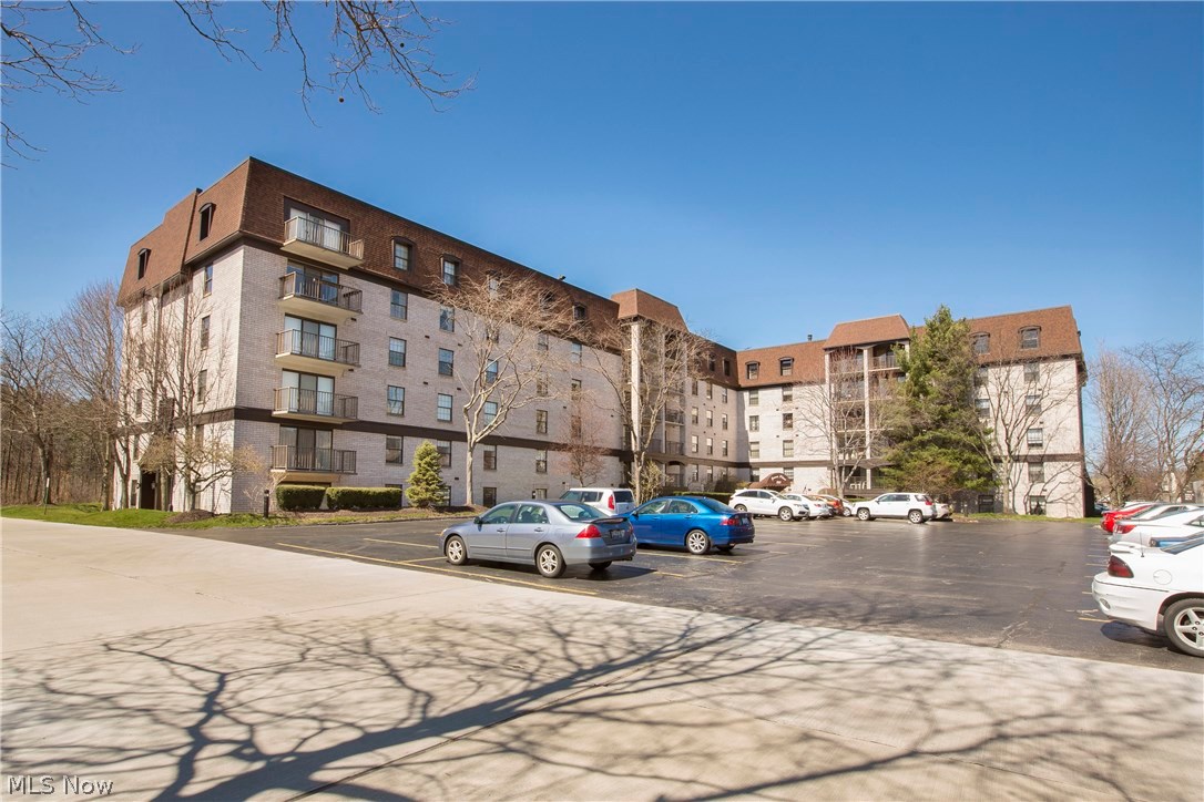 James Place Condo - Residential