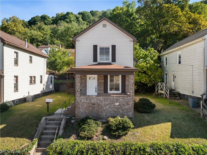 Photo 1 of 33 — 724 Virginia Avenue, Follansbee, WV 26037