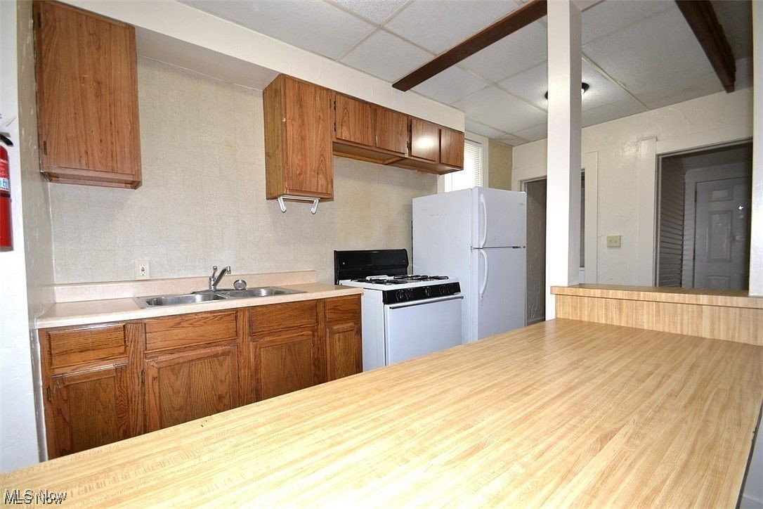 Hart & Summers - Residential Income