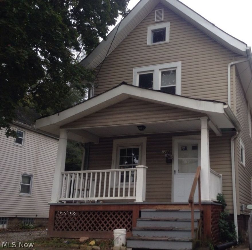 MUST SEE!! Large Colonial featuring 3 nicely sized bedrooms.  Spacious living room and dining room with hardwood flooring.  Kitchen provides ample cabinetry and counter space.  Full basement for extra storage.  Schedule your showing Today and submit your offer!!