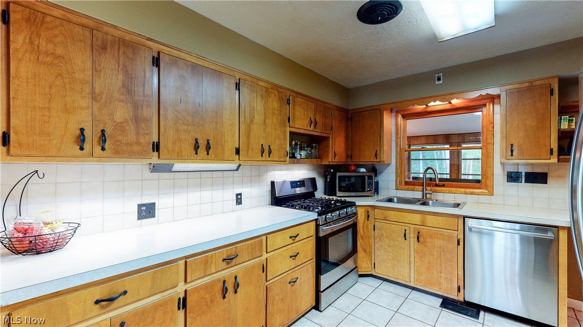 Tallmadge 11 - Residential