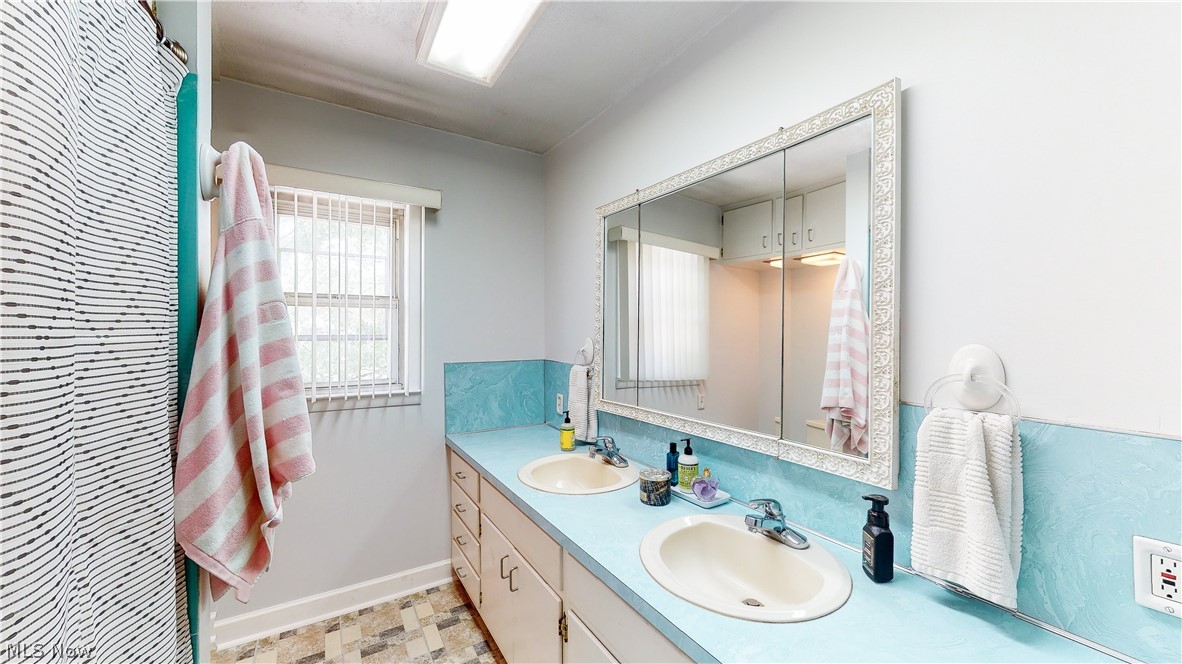 Tallmadge 11 - Residential