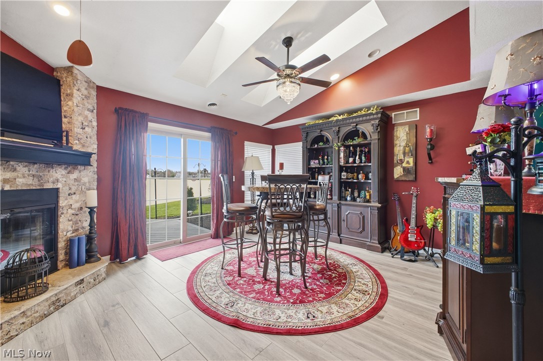 Arrowhead Bay Condos - Residential