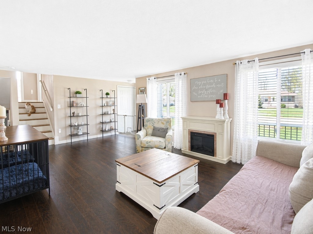 36158 Hillcrest Drive