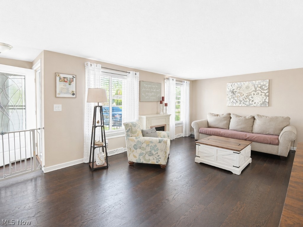 36158 Hillcrest Drive