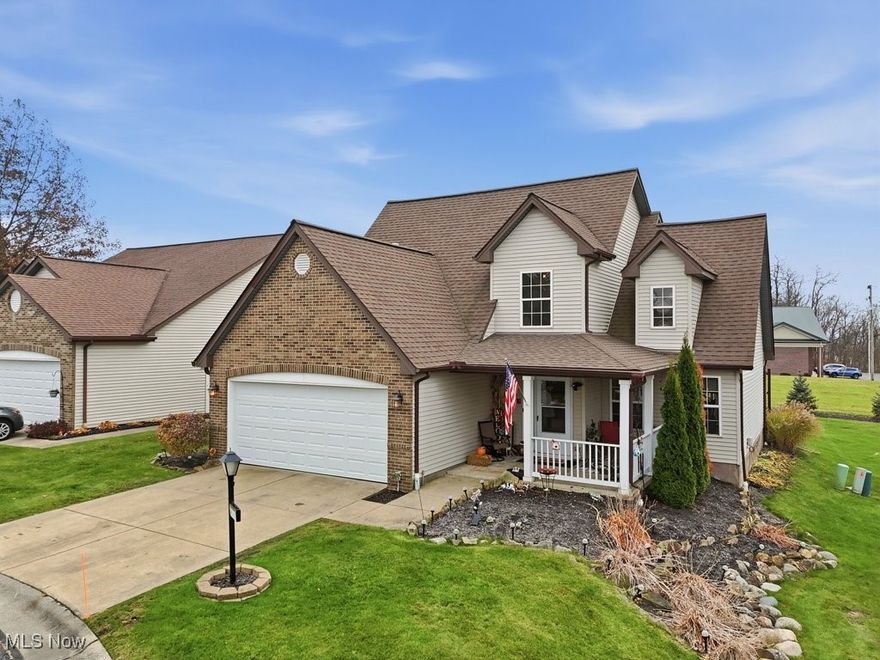 Enjoy maintenance free living in this charming 1700+ sq ft Cape-style Cluster Home! Perfectly situated in the heart of Brunswick - this spacious 3 Bedroom, 2.5 Bath property offers a modern/open floor plan you will love. The vaulted Living Room welcomes you with neutral décor, stylish vinyl flooring, cathedral windows & open sight-lines to the loft above. The adjacent eat-in kitchen features attractive cabinetry, ceramic tile flooring, neutral countertops, stainless appliances, and a cozy dining area with sliding glass doors leading to the private, fenced-in deck. Other convenient main-level amenities include laundry, a sizable half bath for guests, and vaulted Primary Suite complete with its own private bath & walk-in closet. Upstairs, you will find two additional bedrooms, a second full bath, and easy access to the attic/storage space above the 2-car attached garage. Do not miss the chance - schedule your private tour today!