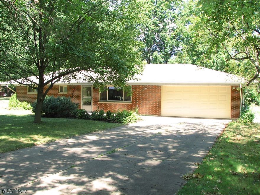 Beautiful brick ranch on just under 1/2 acre in Bradford estates. This home features the following: New carpet (July 2016), interior painted (July 2016), newer replacement windows, 2 car attached garage, 2 FULL baths including a master bath. Large lot. This home is an estate sale and priced to be sold quickly. Very sharp home for the price! Room sizes are approximate.