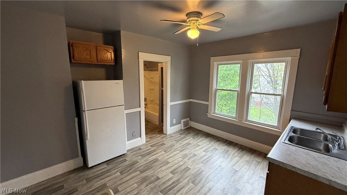 1187 Addison Road 4