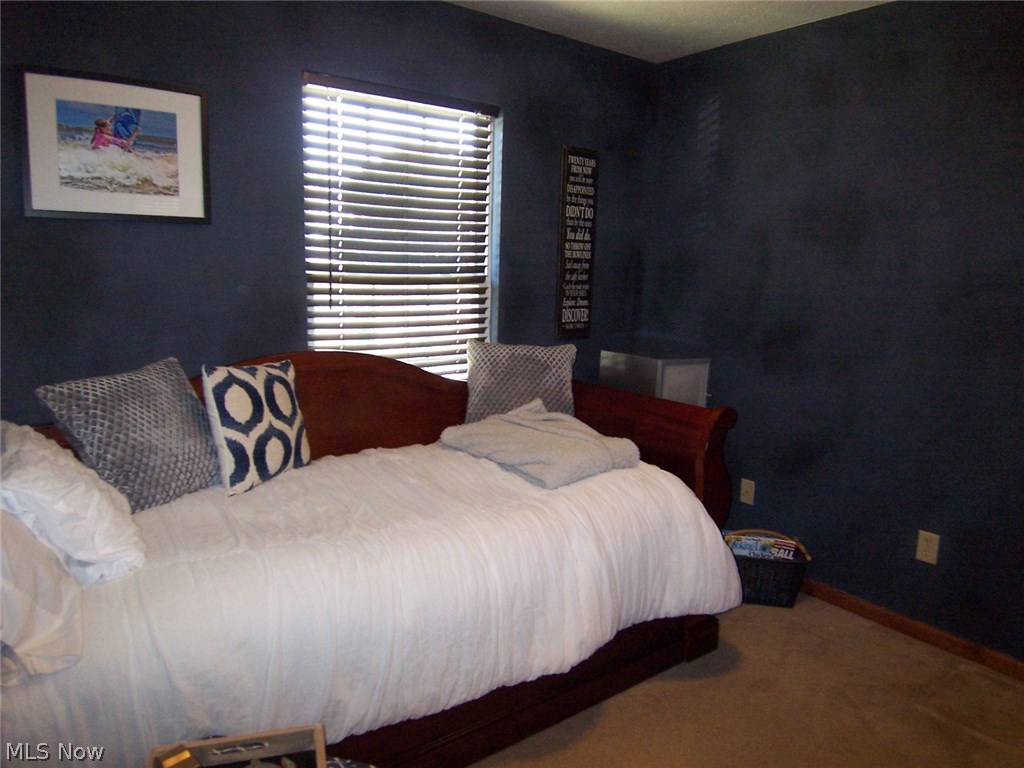 Summit Hill - Residential