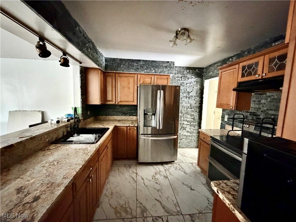 Photo of 1766 Arthur Drive NW, Warren, OH 44485 (MLS # 5179660)