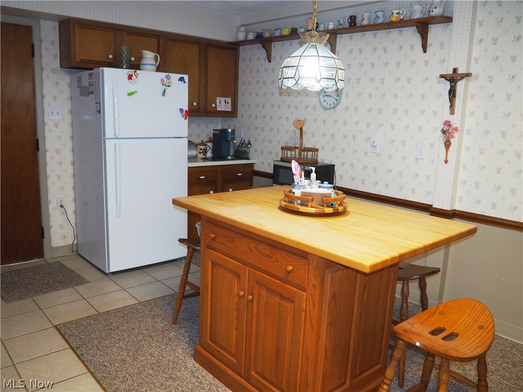 Cuyahoga Manor - Residential