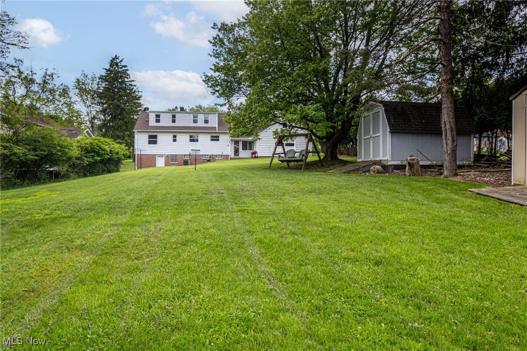 1760 W Sprague Road, Parma, Ohio image 32