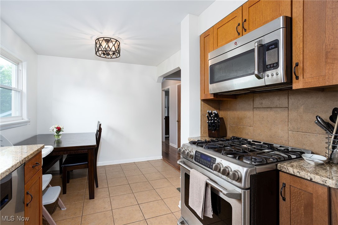 1760 W Sprague Road, Parma, Ohio image 4
