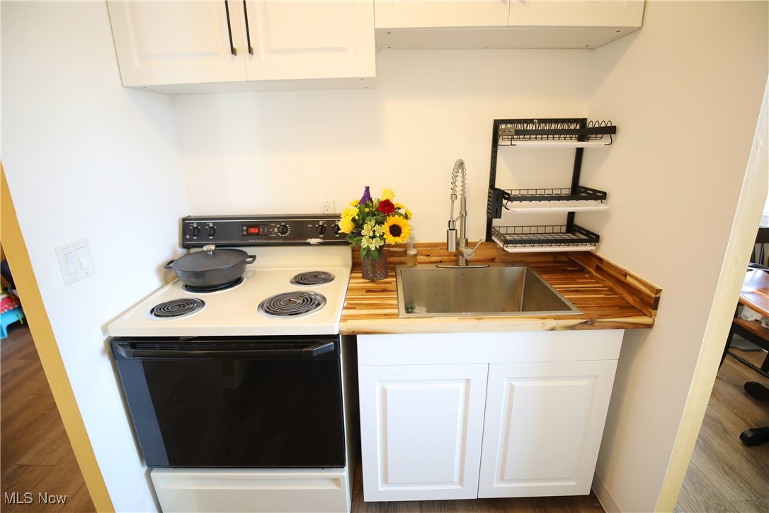 2885 Pease Drive #219, Rocky River, Ohio image 11