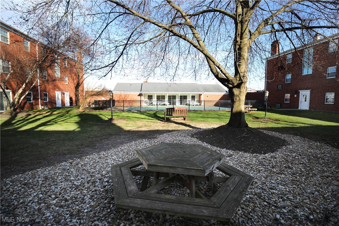 2885 Pease Drive #219, Rocky River, Ohio image 20