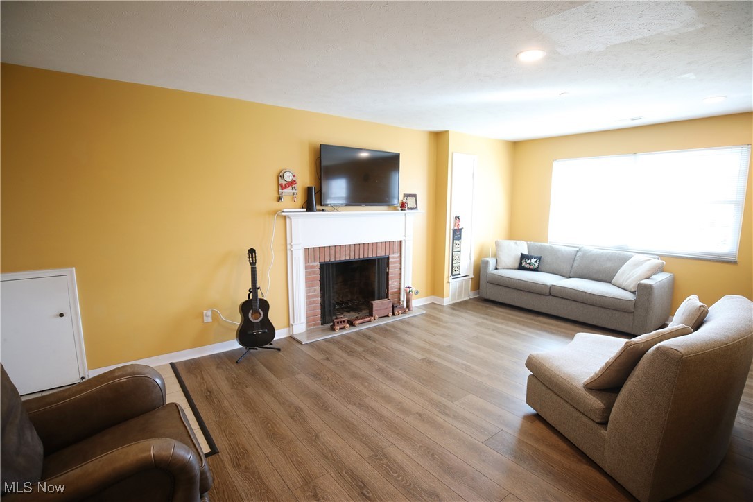2885 Pease Drive #219, Rocky River, Ohio image 6