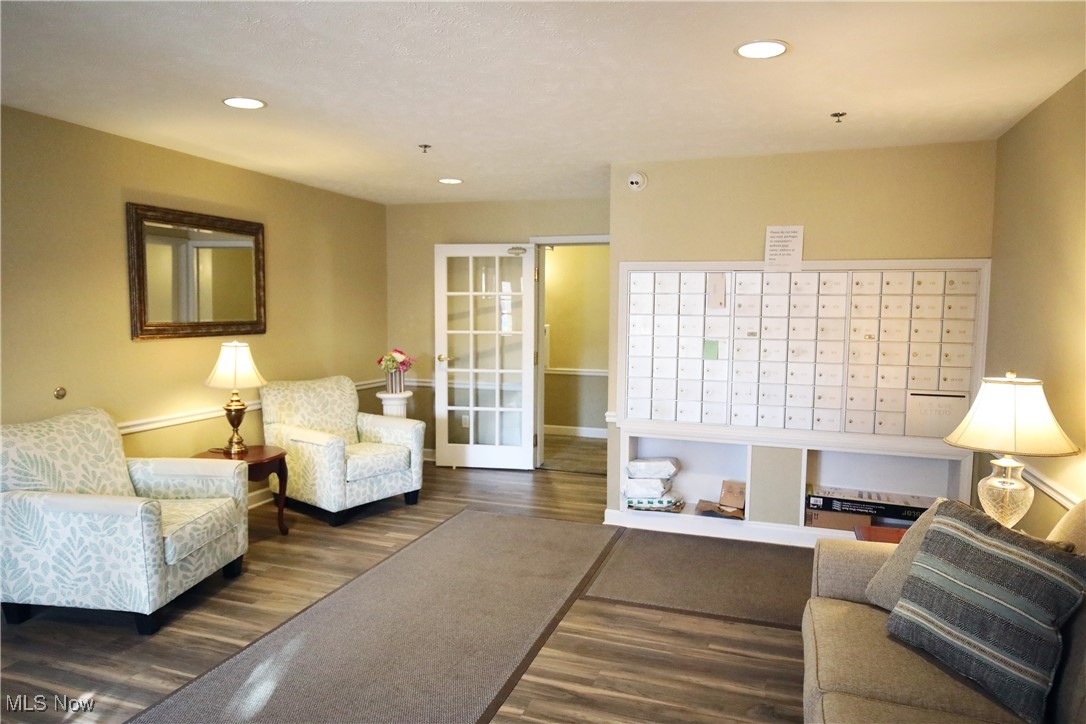 2885 Pease Drive #219, Rocky River, Ohio image 3