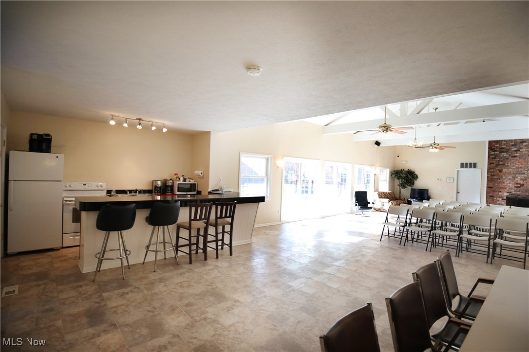 2885 Pease Drive #219, Rocky River, Ohio image 23