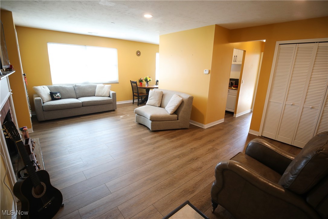 2885 Pease Drive #219, Rocky River, Ohio image 4