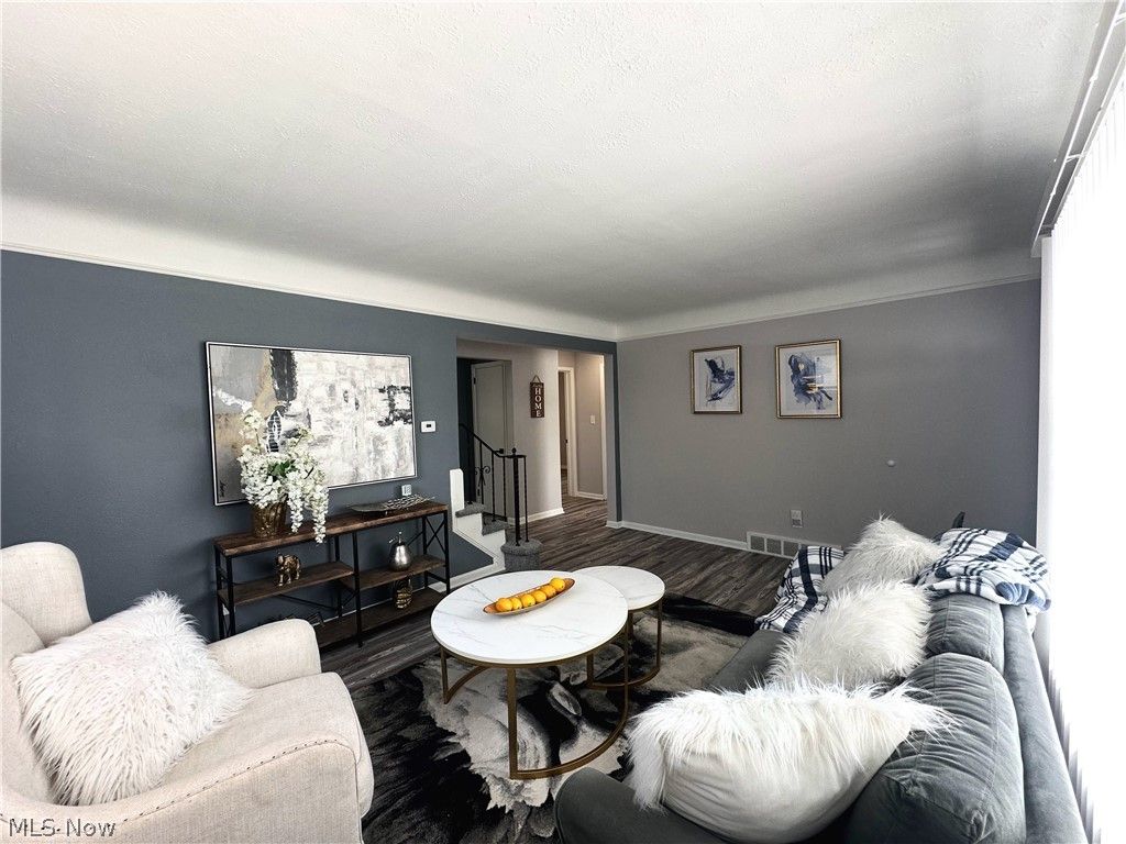 Photo of 2440 Dentzler Road, Cleveland, OH 44134 (MLS # 5189092)