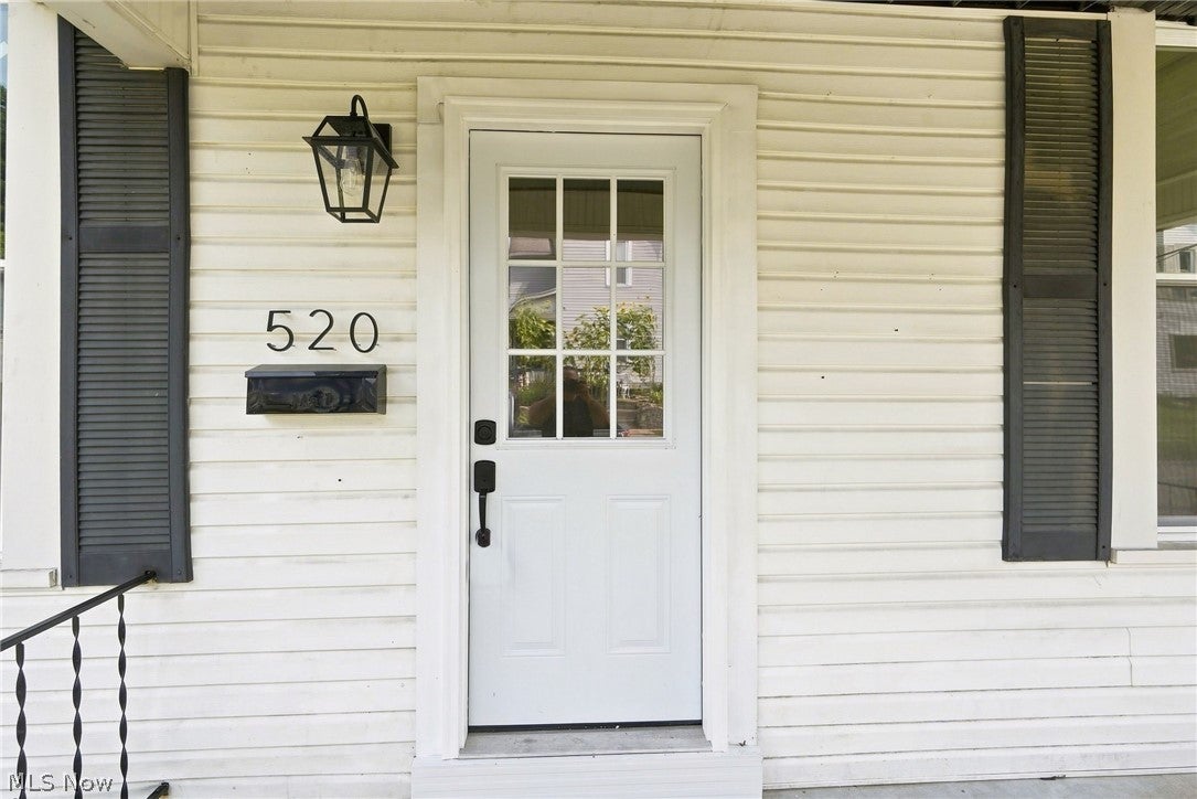 520 Foster Avenue